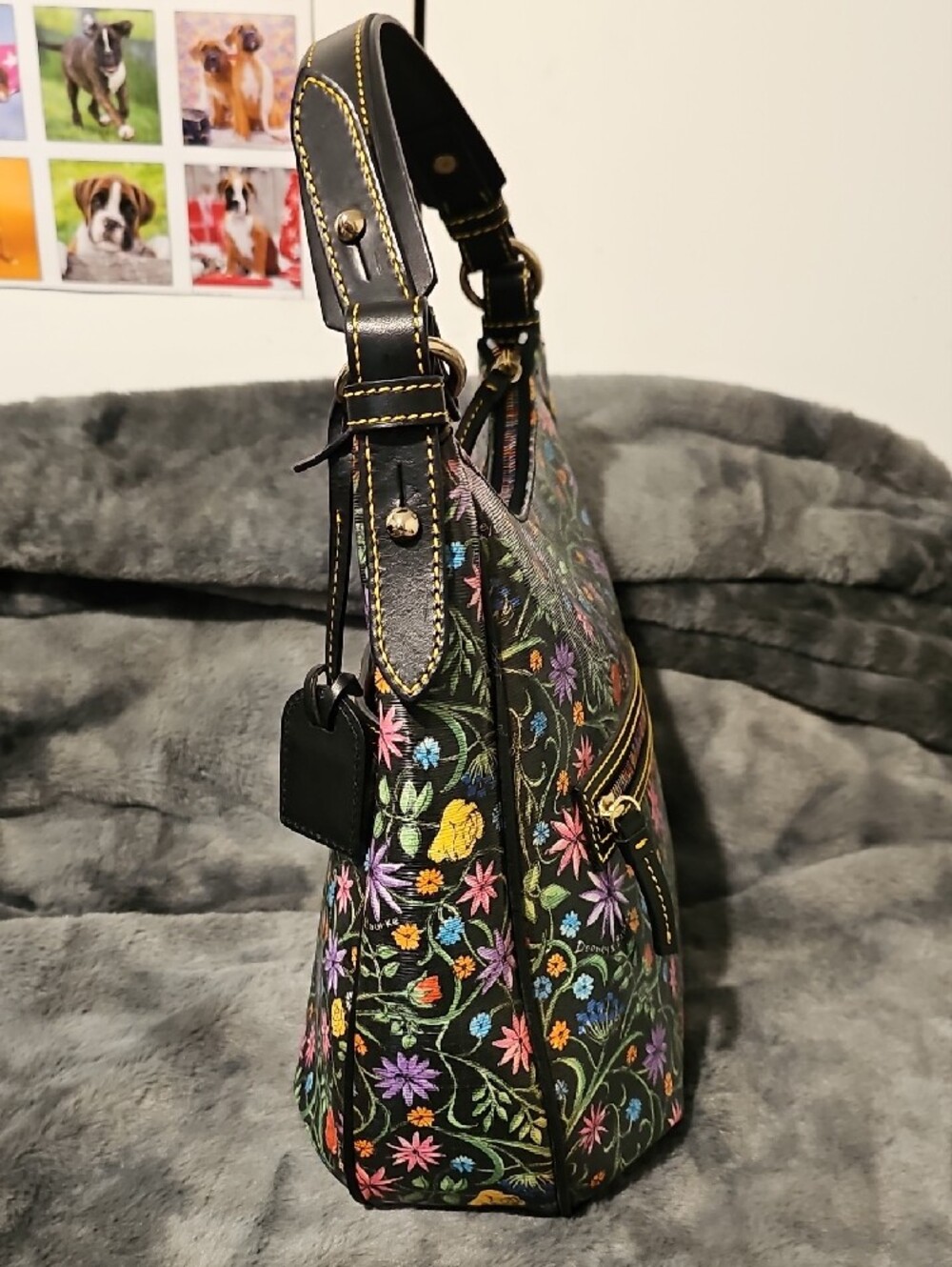 Dooney & Bourke - Picture 4 of 8